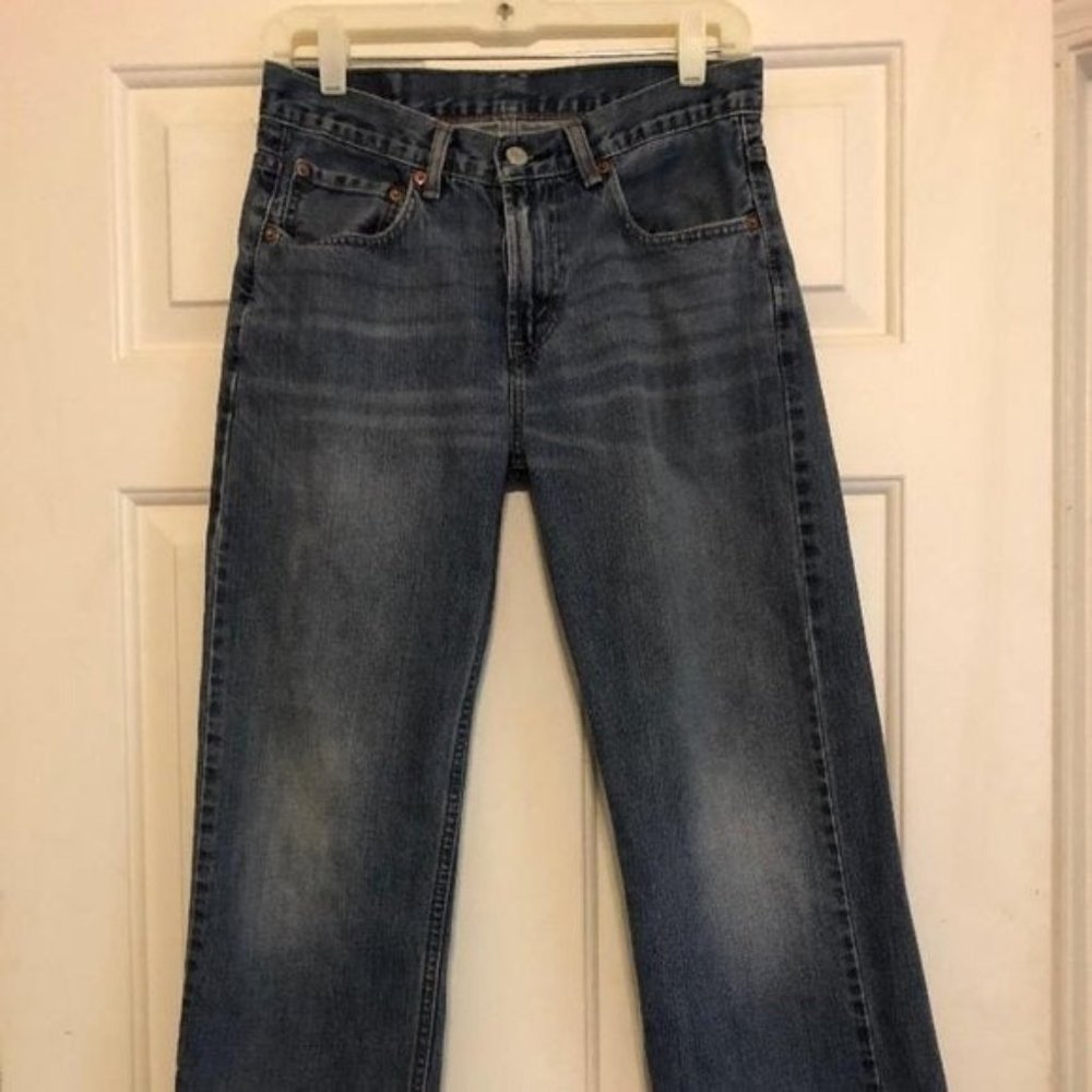 Levis jeans  Size 28/28
